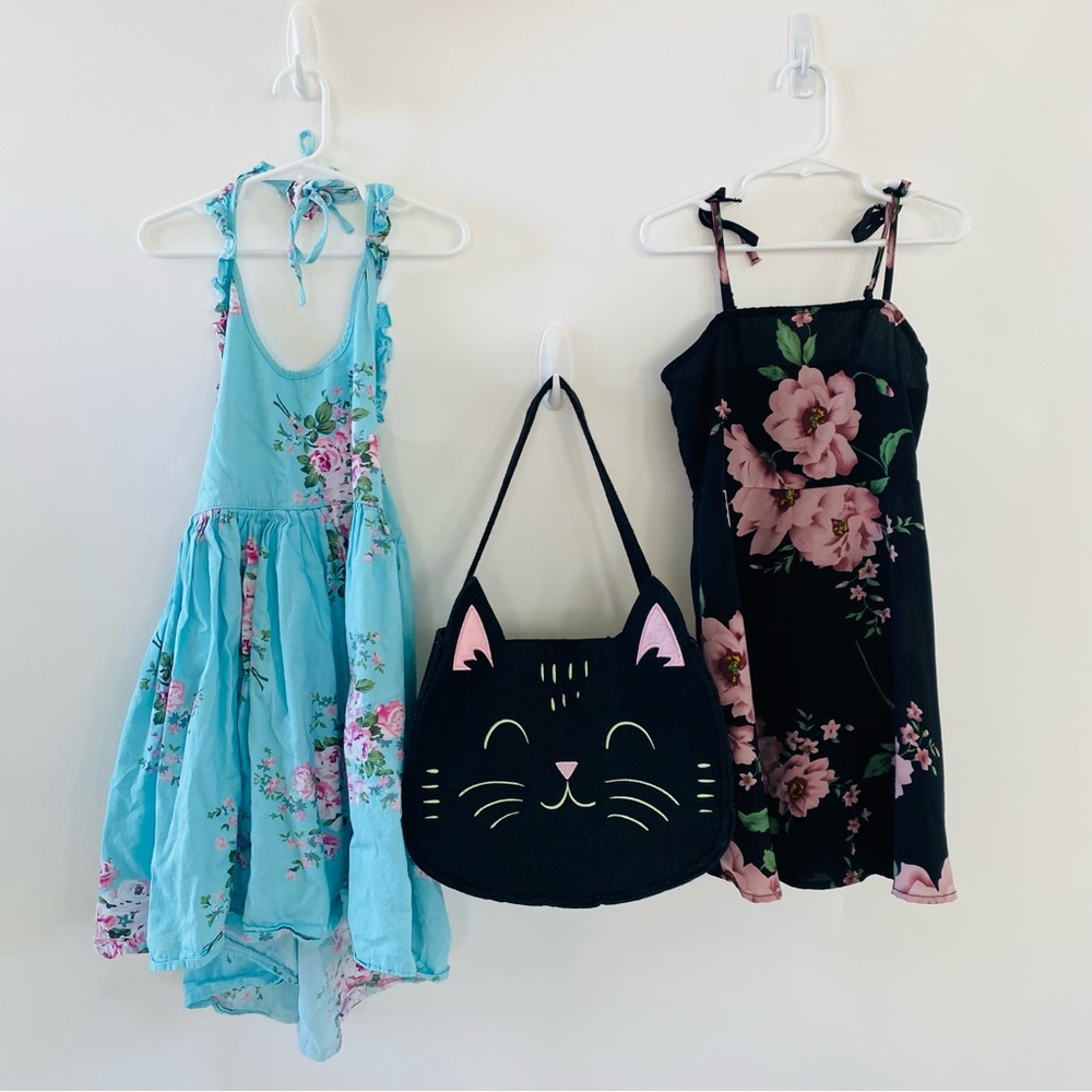 EUC Set of THREE: 2 Floral Dresses & 1 Purse Cat Kitten Bag, Kids Size 7